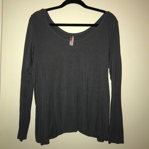 Grey open back long sleeve t shirt